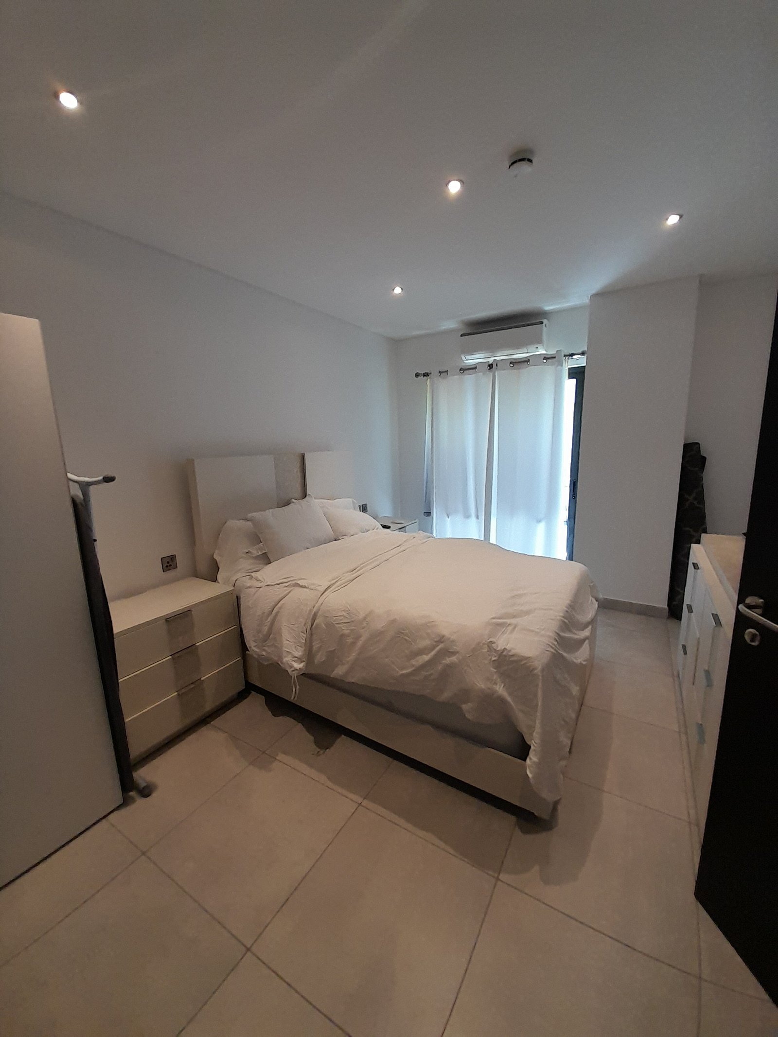 1 Bedroom Fully Furnished For Rent