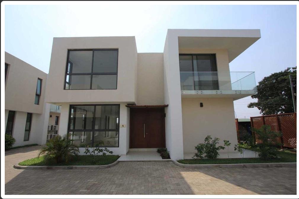 Executive 4 Bedroom House For Sale