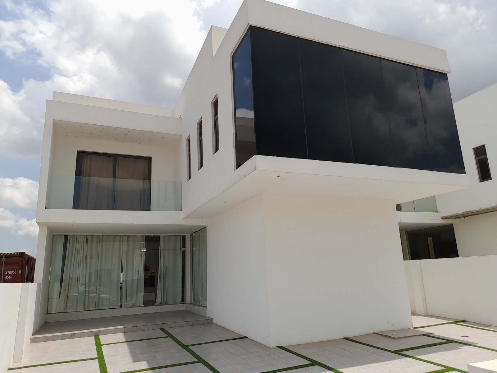 Executive 4 Bedroom Townhouse For Sale At East Legon
