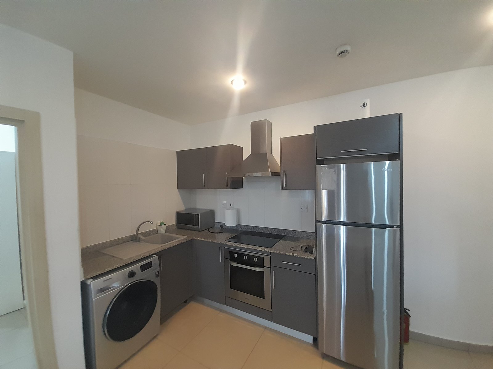 1 Bedroom Fully Furnished For Rent