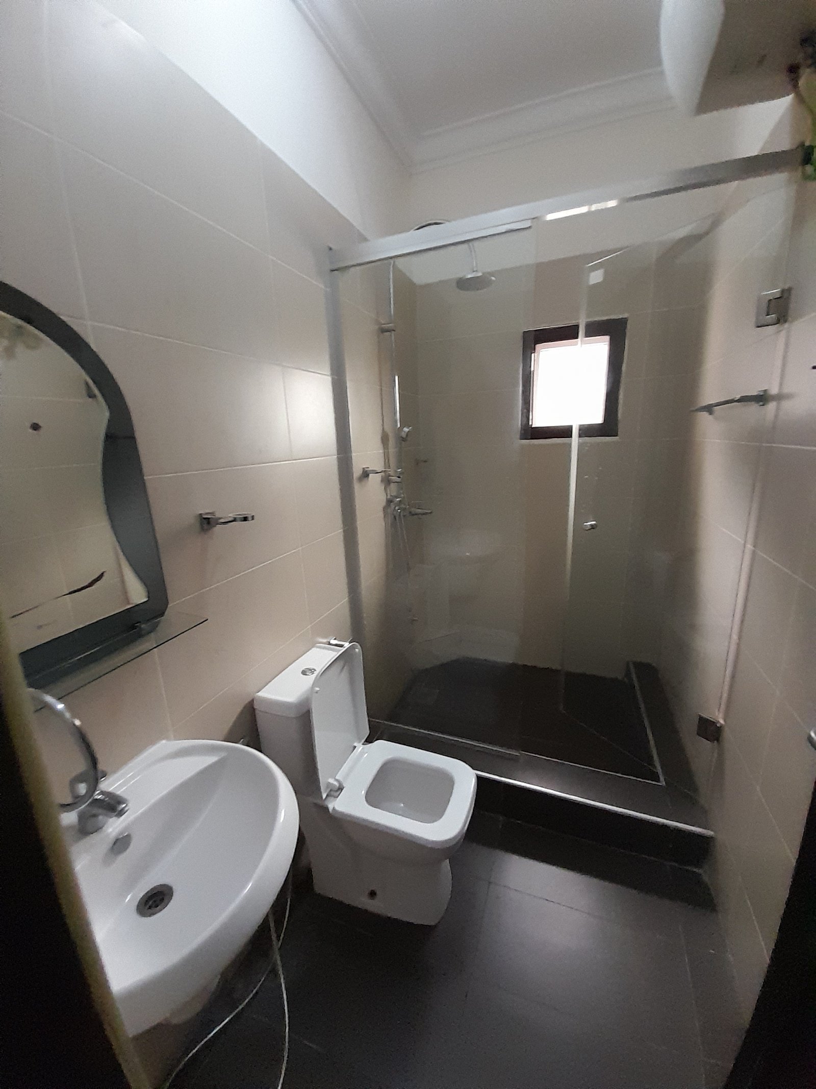 3 Bedroom +BQ Fully Furnished Apartment For Rent 
