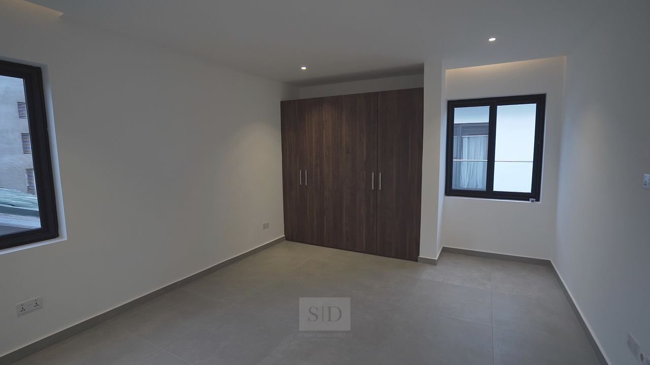 4 Bedroom Townhouse For Sale