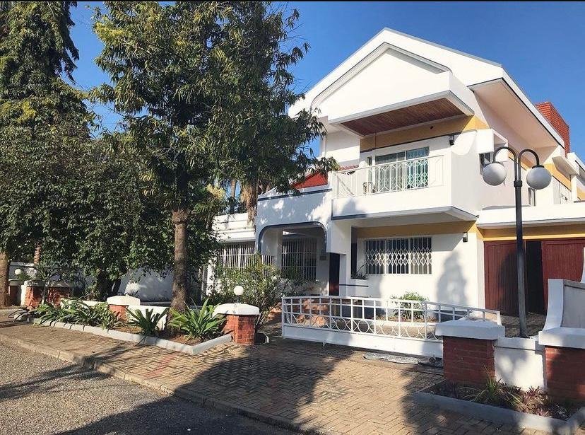 4 Bedroom Townhouse For Sale