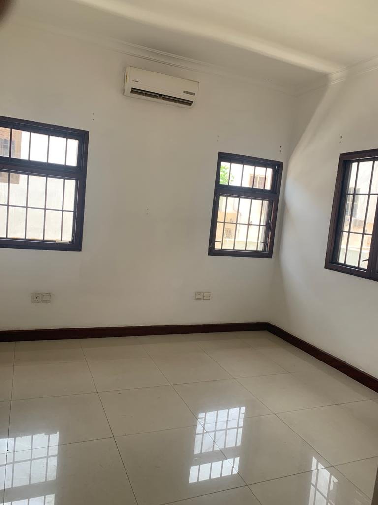 3 Bedroom Fully Furnished Townhouse For Rent