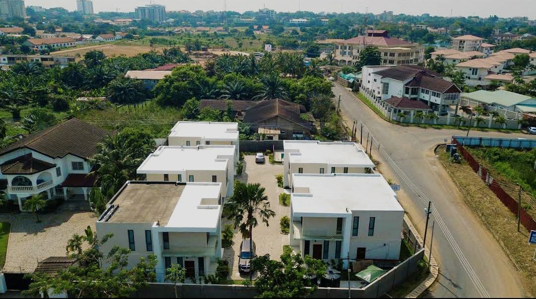 Executive 4 Bedroom House For Sale
