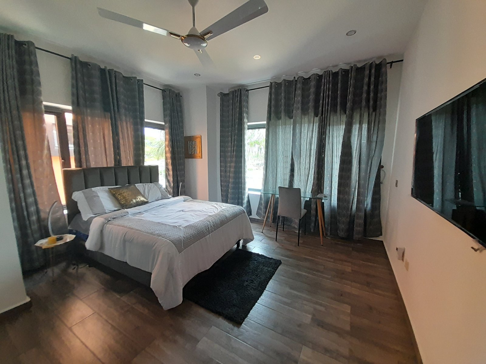 Executive Fully Furnished 5 Bedroom Townhouse For Rent At Labone