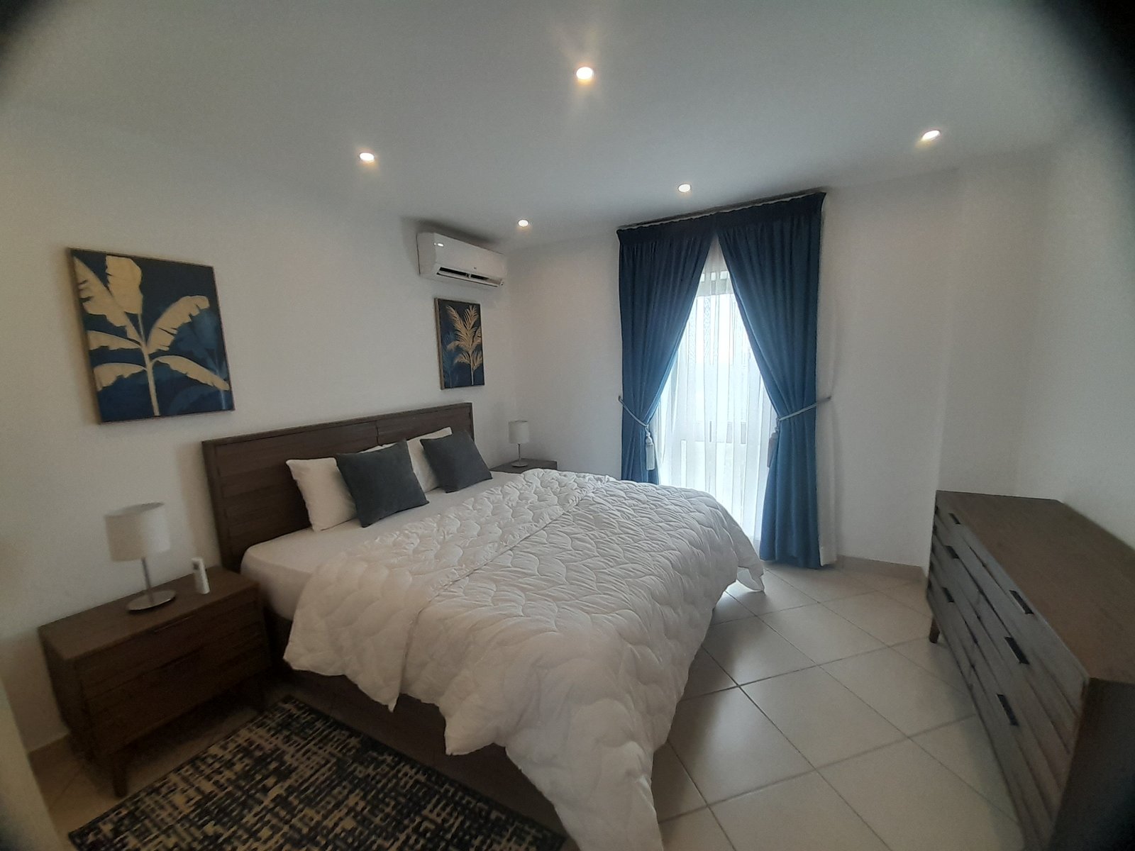 Fully Furnished 3 Bedroom Apartment For Rent
